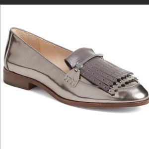 Louise et Cie ‘Dahlian’ Kiltie Loafer in Gunmetal